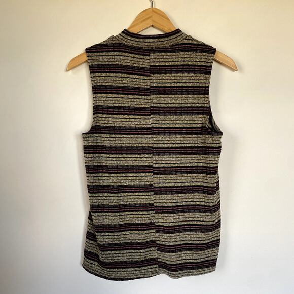 BCBGeneration Metallic Rib Striped Ruffle Hem Sleeveless Top - Picture 6 of 6